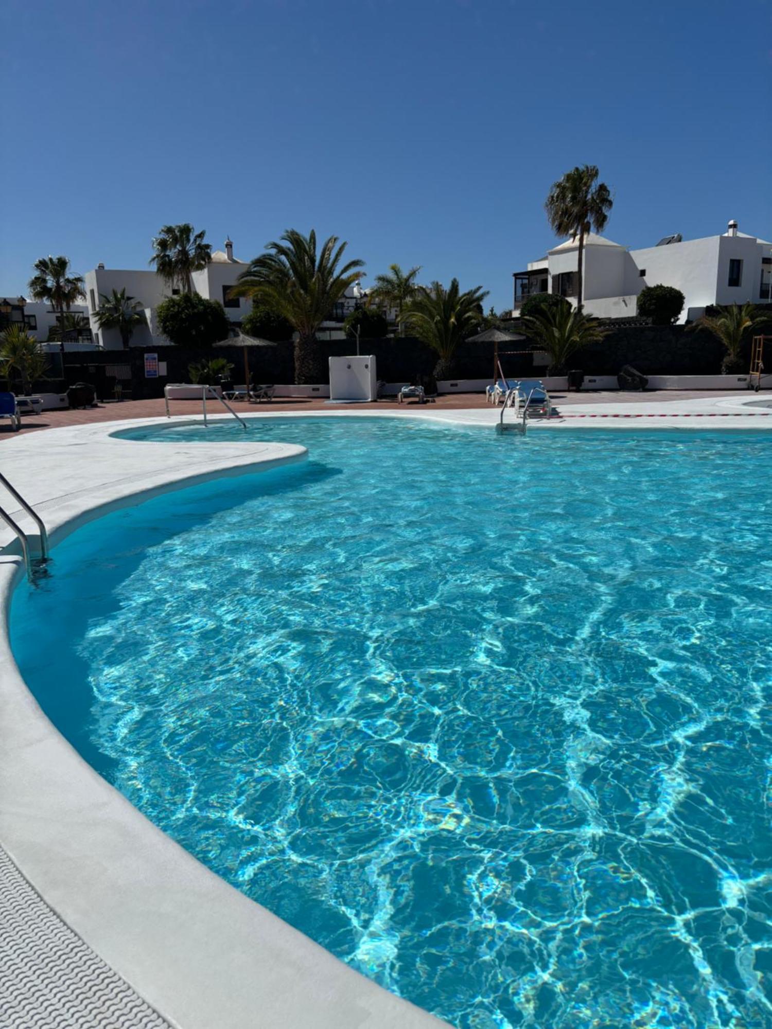 Casa Amplia Y Moderna De 3 Habitaciones En Complejo Con Piscina Costa Teguise Εξωτερικό φωτογραφία